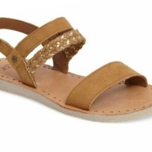 UGG Women's Tan Sandals